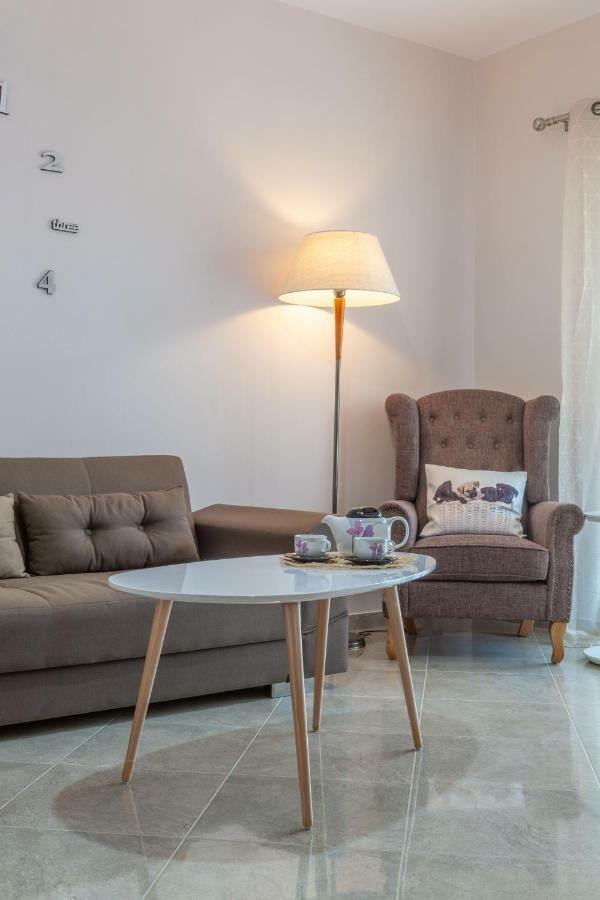 John Apartments Drepano  Bagian luar foto