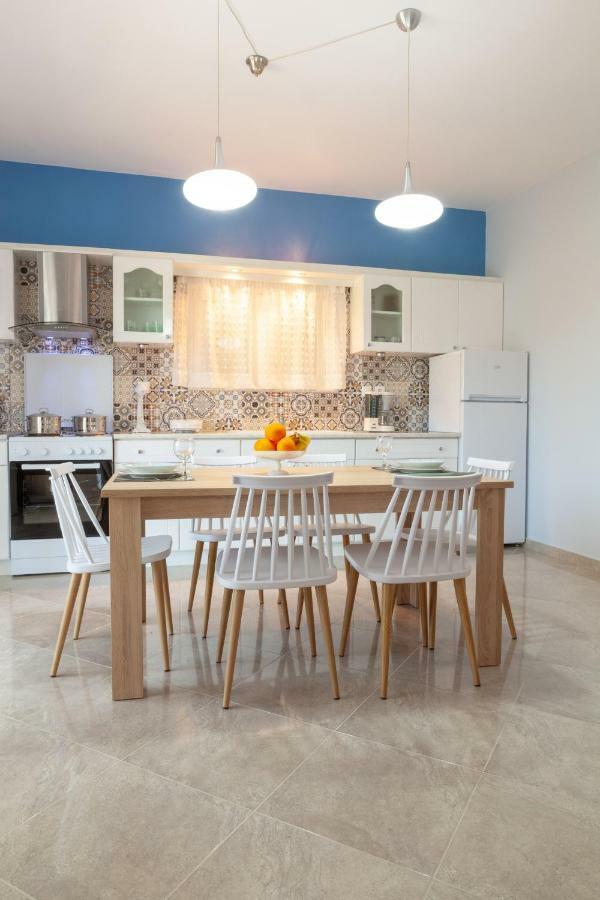 John Apartments Drepano  Bagian luar foto